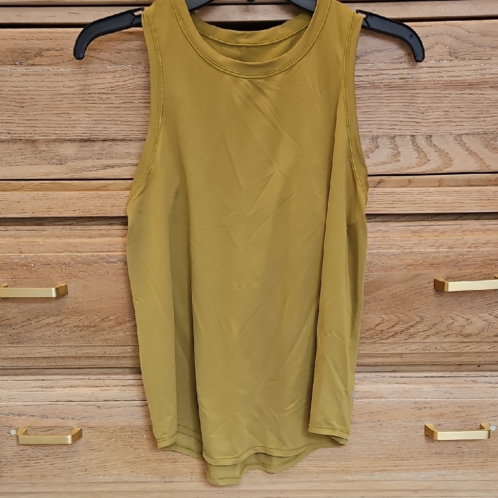 Lululemon Sleeveless Women's Top